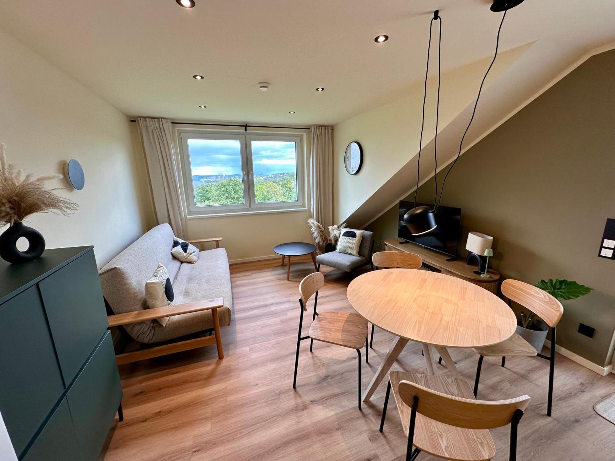 Seeblick-Apartment In Hattingen - Urlaubsfeeling Mitten Im Ruhrgebiet Esterno foto